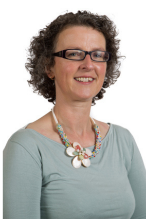 Dr Maeve Henchion, agri-food researcher specialising in food systems, sustainability, and consumer behaviour in the agri-food sector.